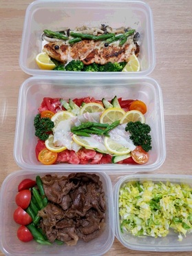 翌日分はタッパーに取り分け、冷蔵庫で保存